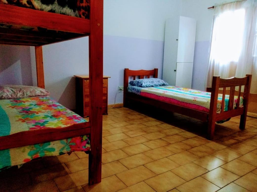 Km Sun Hostel Сан-Карлос-де-Барілоче Номер фото